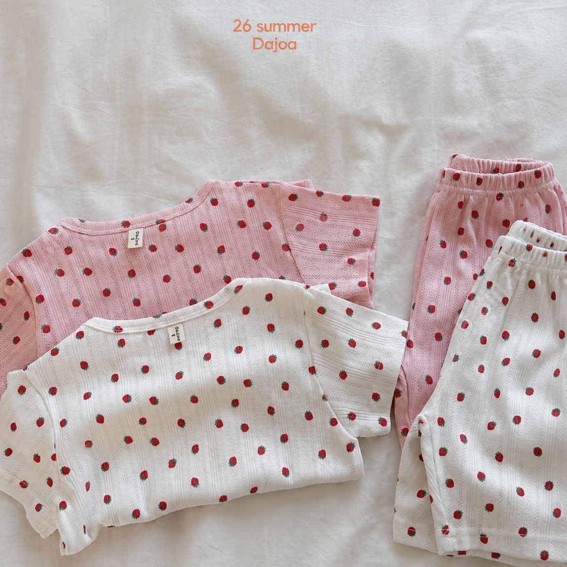 Dajoa Strawberry Pajama Set