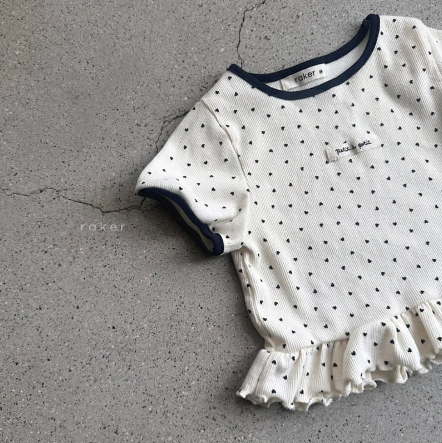 Raker Heart Frill Tee